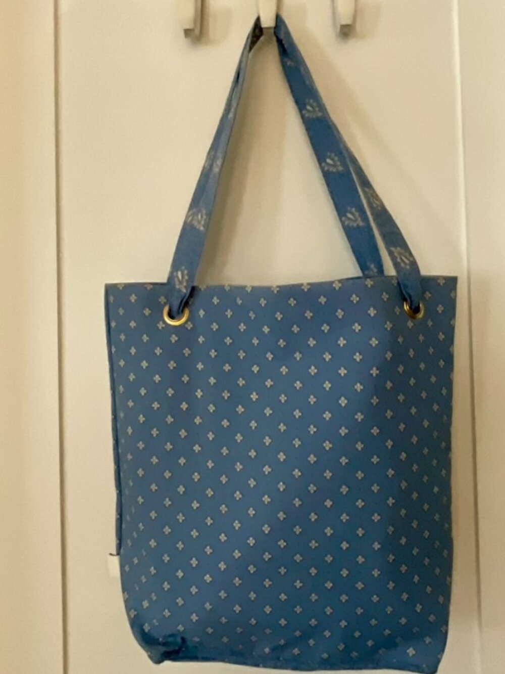 Pierre Deux Blue Tote, Vintage,Discontinued Brand,Rare, Collectible Piece - Picture 2 of 11